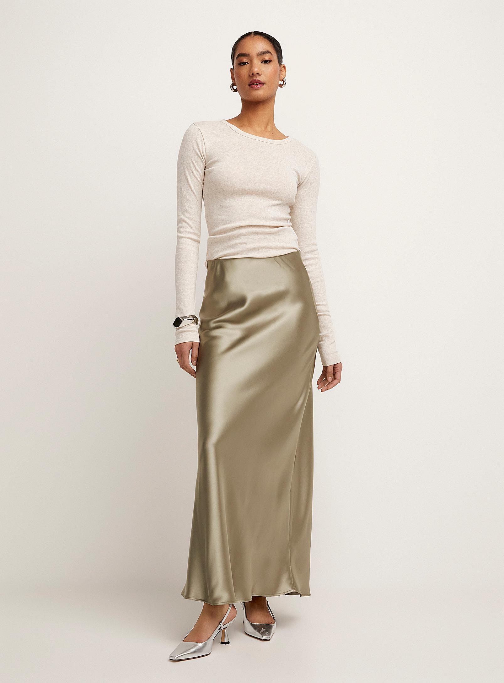 Icône - Women's Maxi satiny skirt