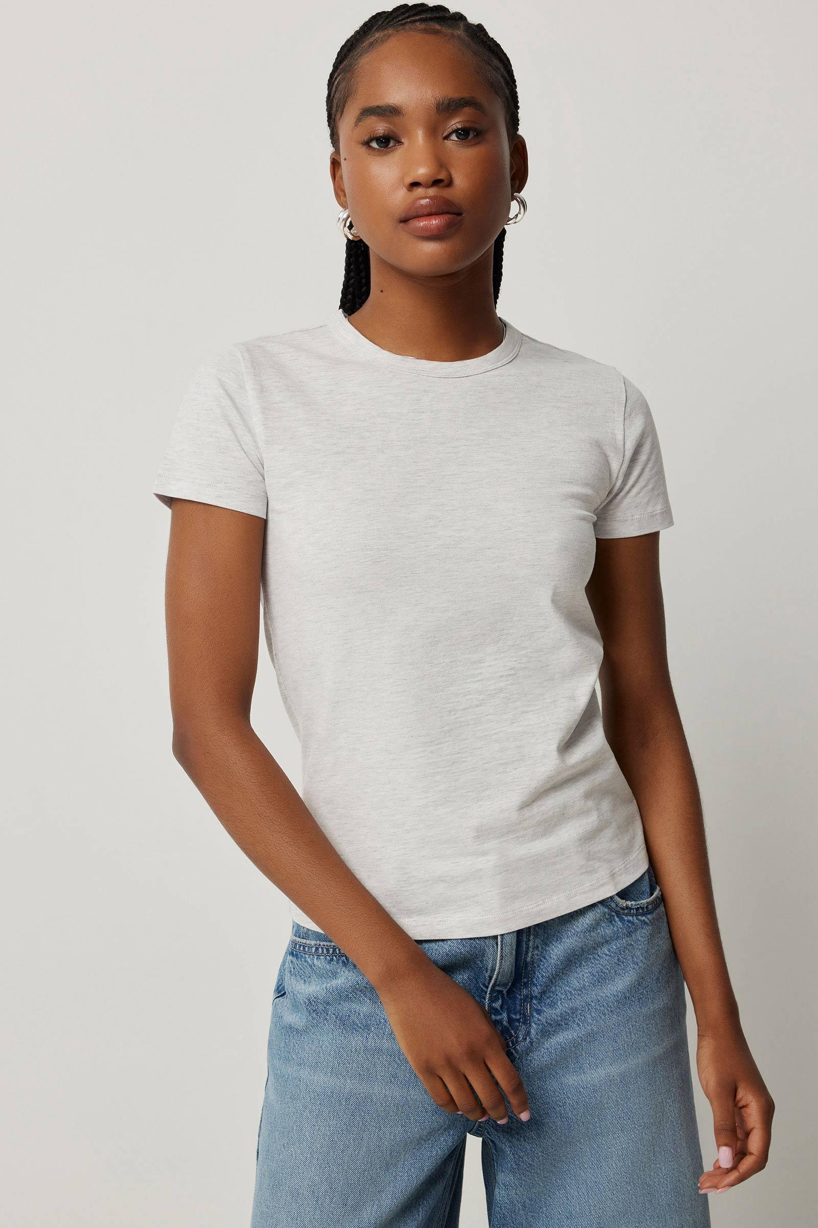 Ardene Effortless Everyday T-Shirt in Light Grey | Size Large | Cotton/Elastane | Eco-Conscious