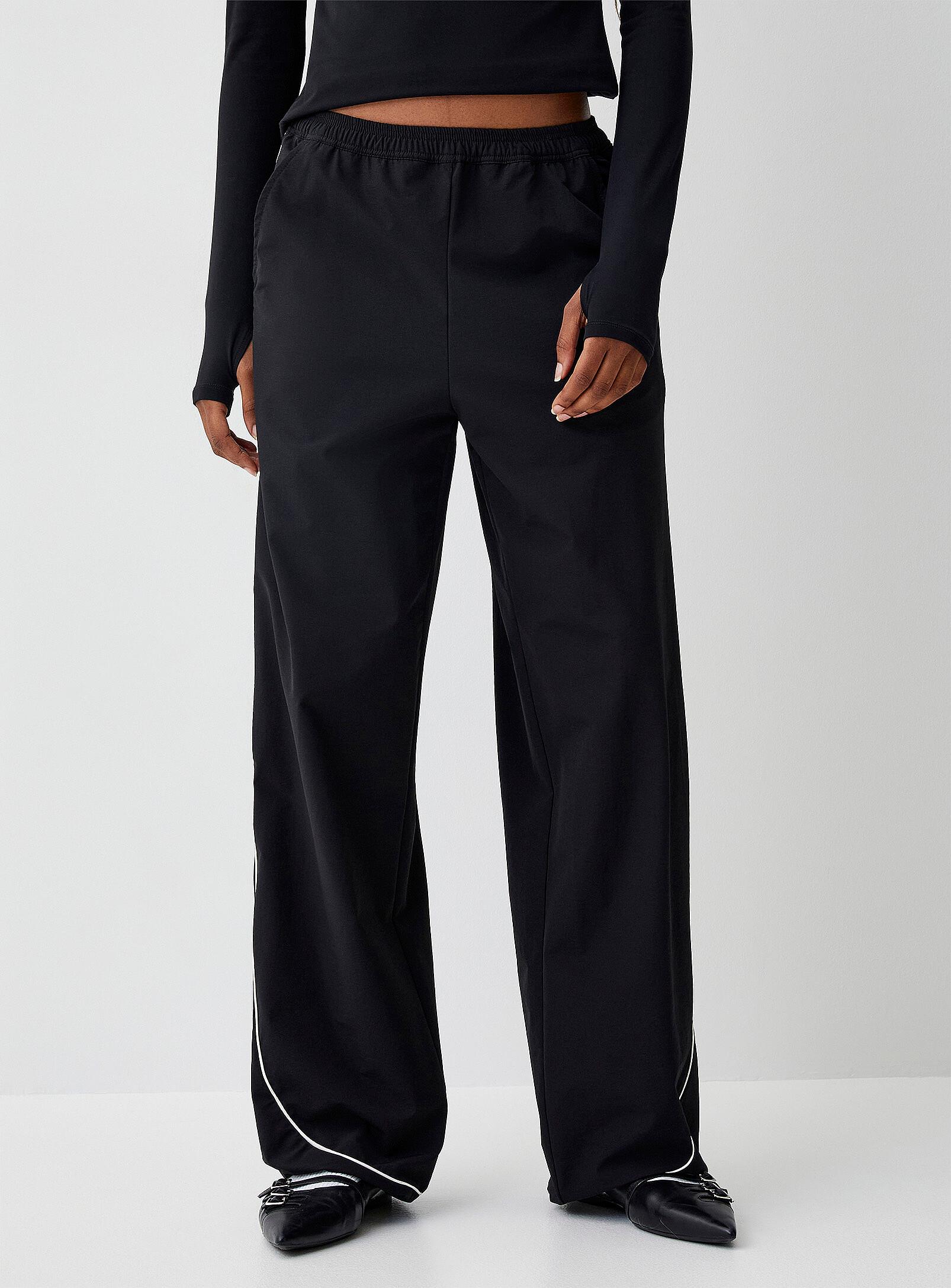 Accent piping track pant