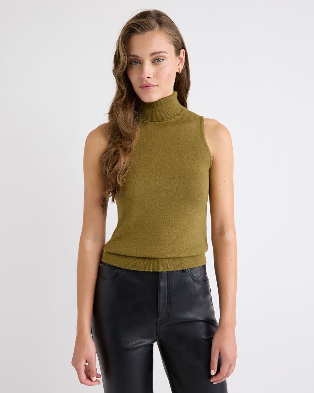 Sleeveless Turtle-Neck Sweater